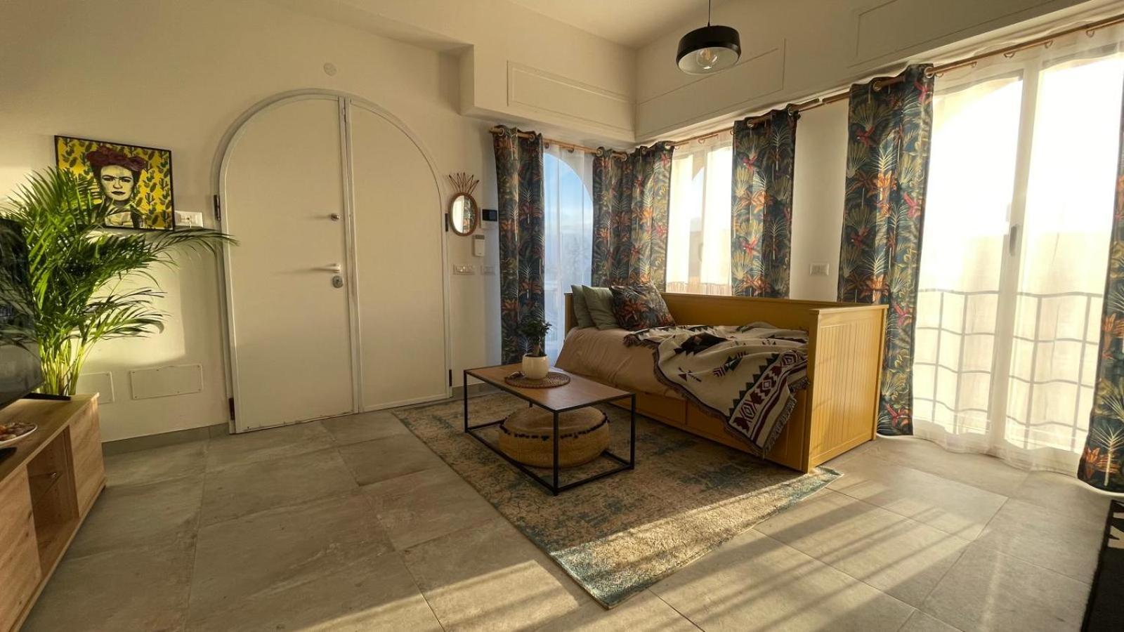 Koru House Torvaianica Villa Buitenkant foto